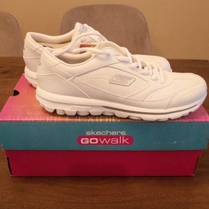 Skechers GoWalk One Step Sneakers